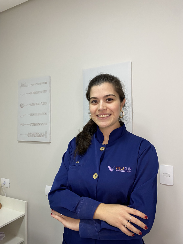 Dra. Mariana Dallamuta Dentista em Cornélio
